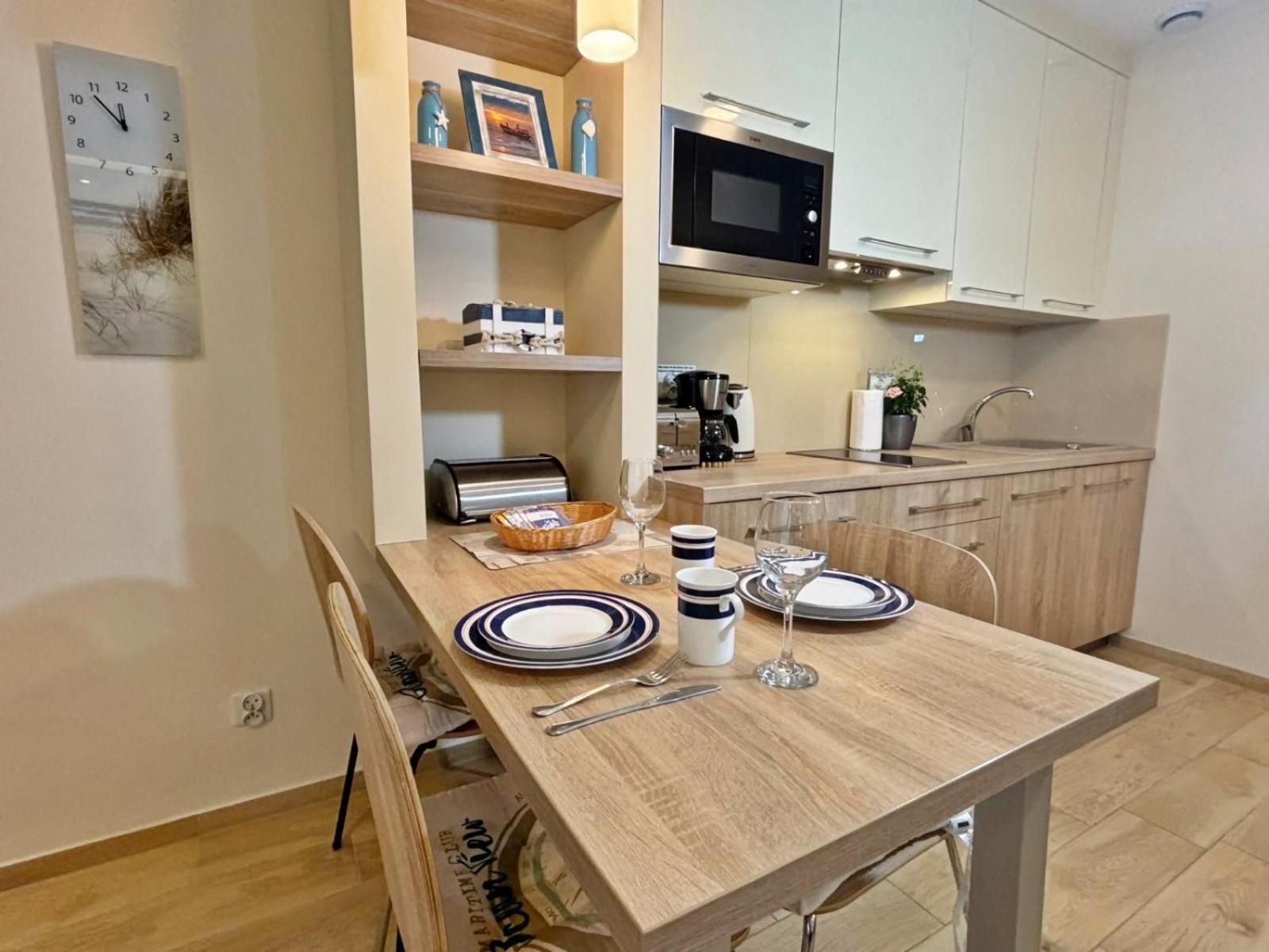 Apartamenty Bryza - Osiedle Ulanska - Parking Swinemünde Exterior foto