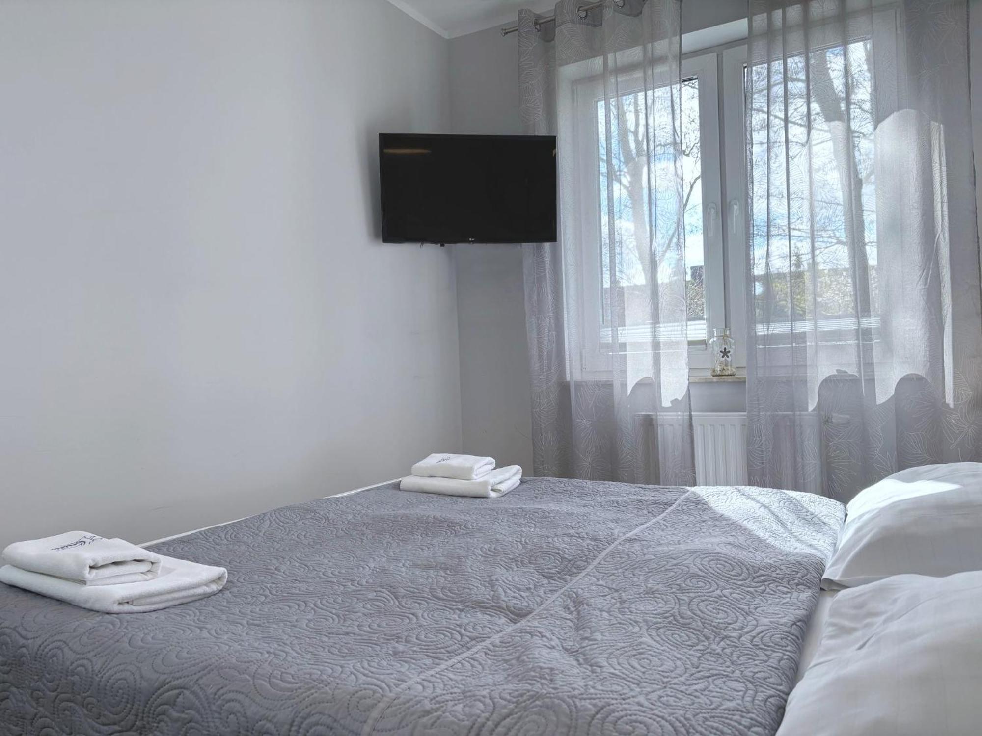 Apartamenty Bryza - Osiedle Ulanska - Parking Swinemünde Exterior foto